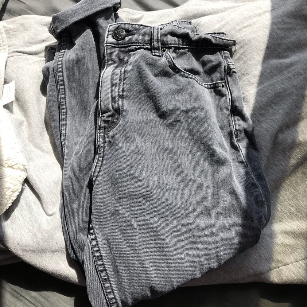 BDG High Rise Mom Jean